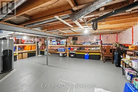 1104 Chateau Crescent Ottawa ON K1C 2E1