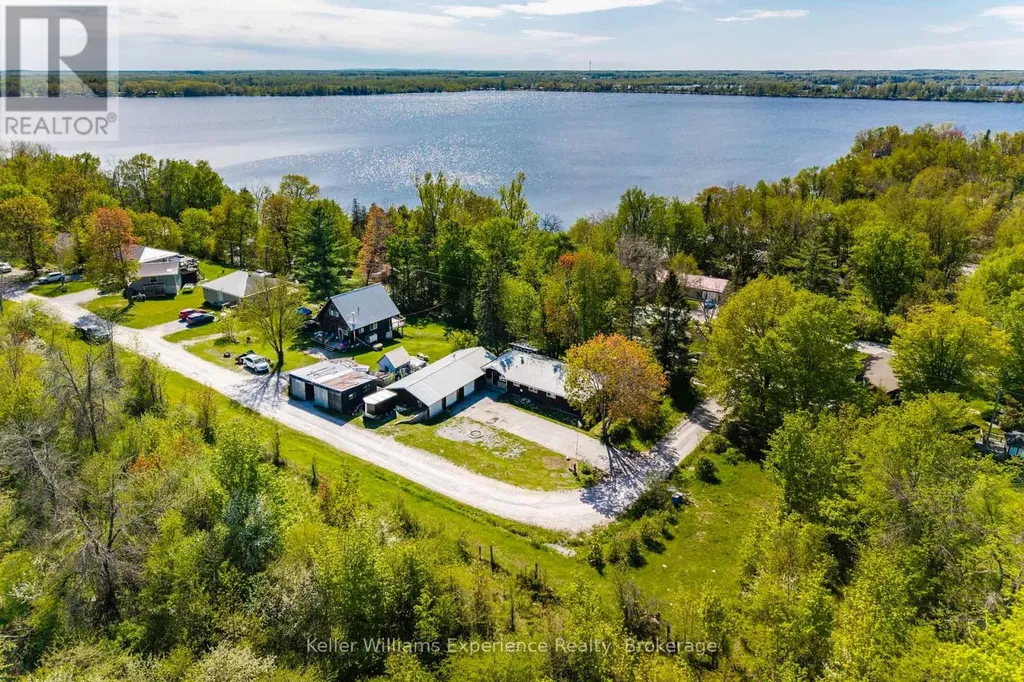 8 Robins Lane Kawartha Lakes (carden) ON L0K 1W0