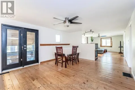 8 Robins Lane Kawartha Lakes (carden) ON L0K 1W0