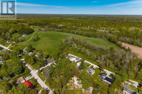 8 Robins Lane Kawartha Lakes (carden) ON L0K 1W0