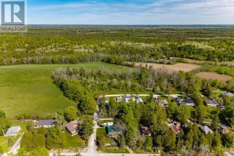 8 Robins Lane Kawartha Lakes (carden) ON L0K 1W0