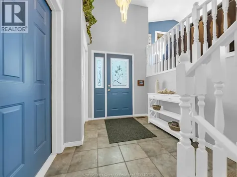 2357 Longfellow Windsor ON N9B 3J7