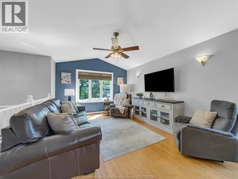2357 Longfellow Windsor ON N9B 3J7