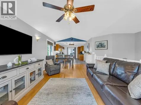 2357 Longfellow Windsor ON N9B 3J7