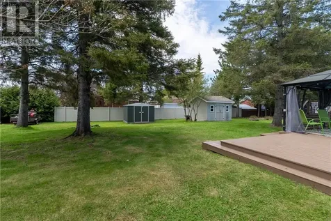 1161 Pine Street Hanmer ON P3P 1S1