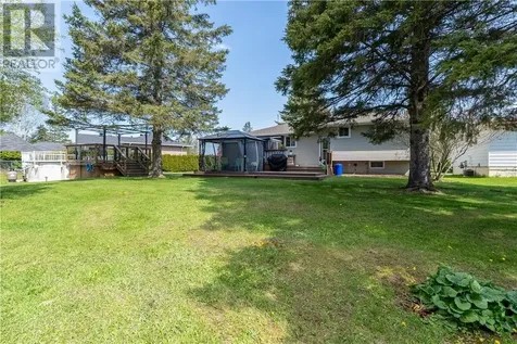 1161 Pine Street Hanmer ON P3P 1S1
