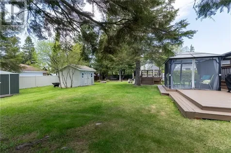 1161 Pine Street Hanmer ON P3P 1S1