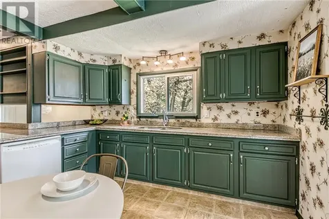 138 Harry Crescent Sudbury ON P3B 3E4