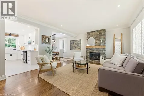 304 Parkside Drive Waterdown ON L0R 2H0