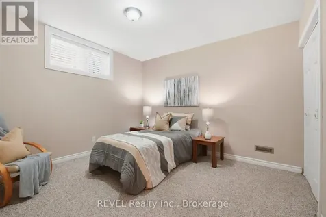 16 Parnell Crescent Whitby (pringle Creek) ON L1R 2L4