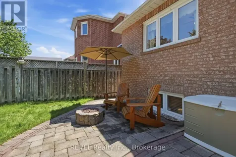16 Parnell Crescent Whitby (pringle Creek) ON L1R 2L4