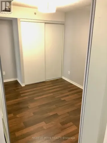 20 Joe Shuster Way Toronto (south Parkdale) ON M6K 0A3