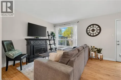 475 Annapolis Court Waterloo ON N2K 4E7