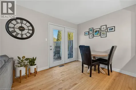 475 Annapolis Court Waterloo ON N2K 4E7