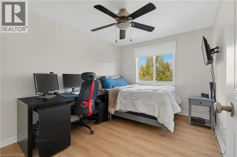 475 Annapolis Court Waterloo ON N2K 4E7