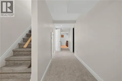 475 Annapolis Court Waterloo ON N2K 4E7