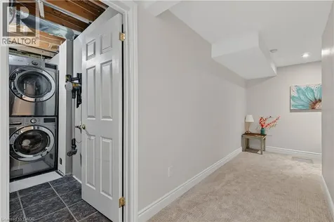 475 Annapolis Court Waterloo ON N2K 4E7
