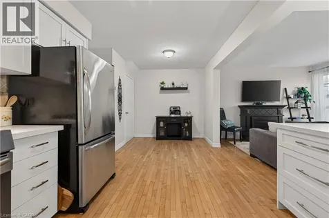 475 Annapolis Court Waterloo ON N2K 4E7