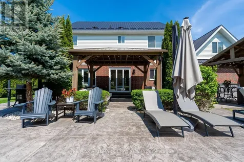 23 Somerville Crescent Mulmur ON L9V 3J2