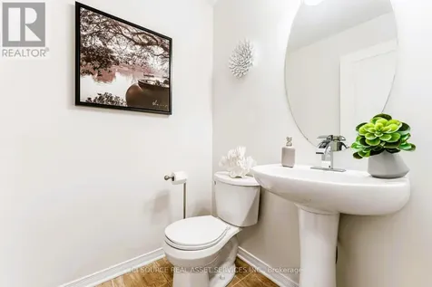 124 Culloden Crescent Ottawa ON K2J 5Z9