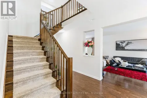 124 Culloden Crescent Ottawa ON K2J 5Z9