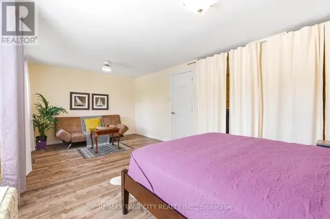 171 Herron Place Waterloo ON N2T 1H2