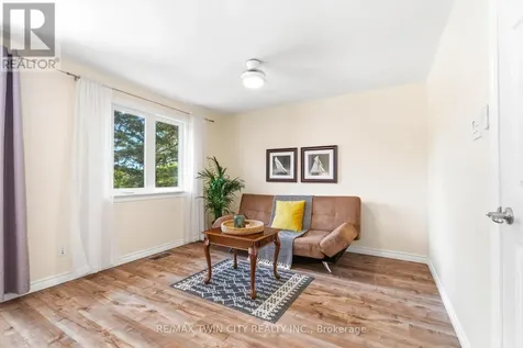 171 Herron Place Waterloo ON N2T 1H2