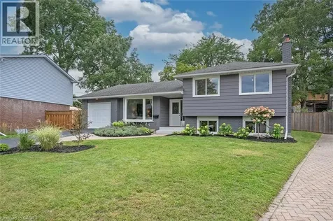 406 Oakwood Drive Burlington ON L7N 1X2