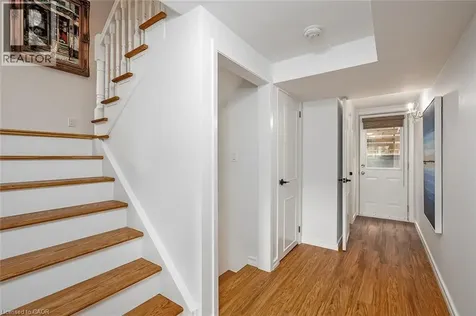 406 Oakwood Drive Burlington ON L7N 1X2