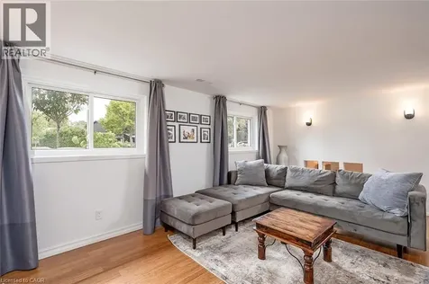 406 Oakwood Drive Burlington ON L7N 1X2
