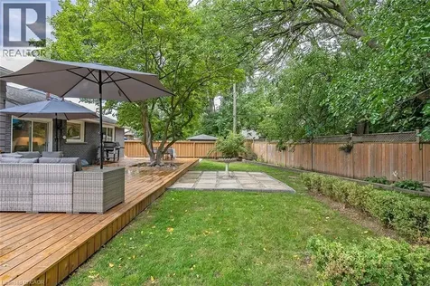 406 Oakwood Drive Burlington ON L7N 1X2