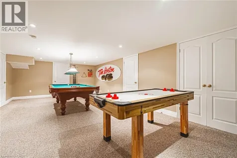 7 Colonial Crescent Oakville ON L6J 4K8