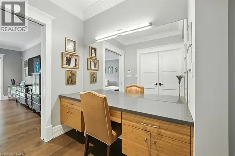 597 Old York Road Burlington ON L7P 4Y6
