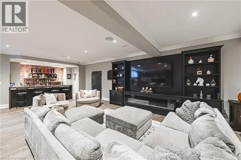 597 Old York Road Burlington ON L7P 4Y6