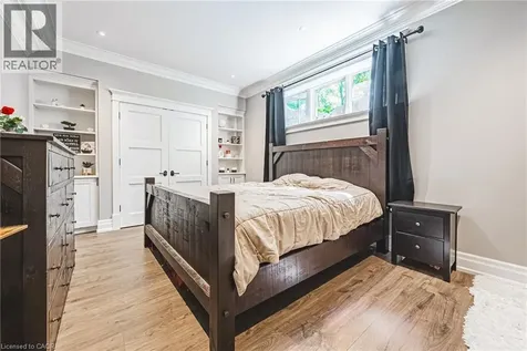 597 Old York Road Burlington ON L7P 4Y6