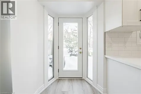 895 Maple Avenue Burlington ON L7S 2H7