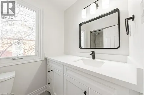 895 Maple Avenue Burlington ON L7S 2H7