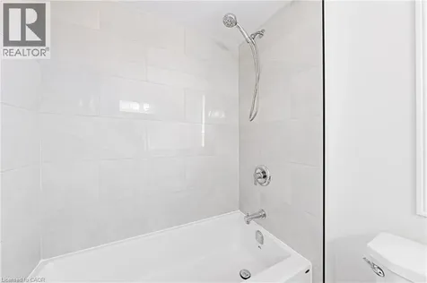 895 Maple Avenue Burlington ON L7S 2H7