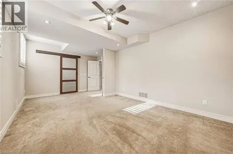 976 Shadeland Avenue Burlington ON L7T 2M5
