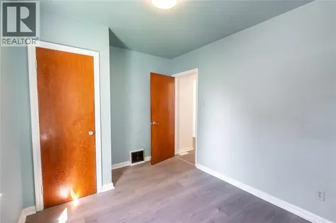 478 Indian Road Sarnia ON N7T 7G4