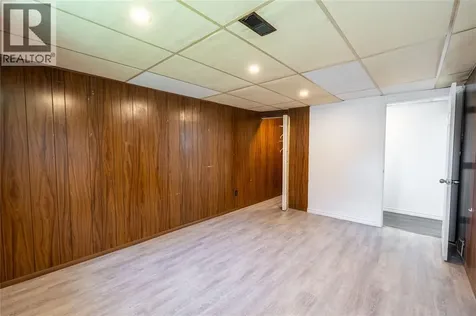 478 Indian Road Sarnia ON N7T 7G4