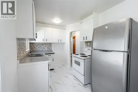 478 Indian Road Sarnia ON N7T 7G4