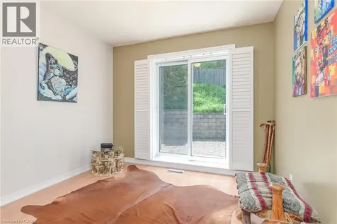 82 Old Huron Court Kitchener ON N2L 1L7