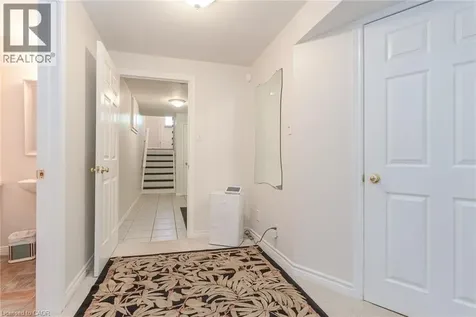 82 Old Huron Court Kitchener ON N2L 1L7