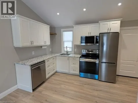 1093 Gallagher Road Burlington ON L7T 2M7