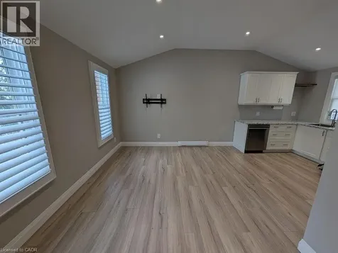 1093 Gallagher Road Burlington ON L7T 2M7