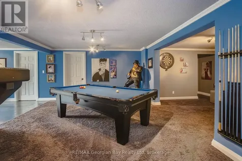 736 Victoria Street Midland ON L4R 1B4