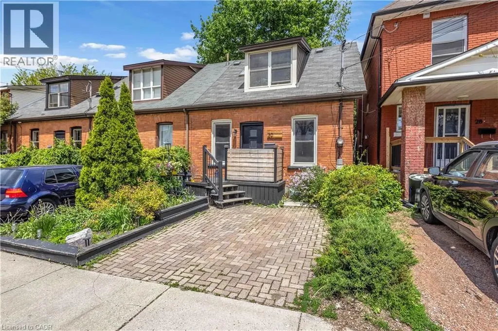 30 Sunset Avenue Hamilton ON L8R 1V6