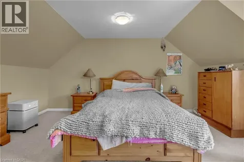 30 Sunset Avenue Hamilton ON L8R 1V6