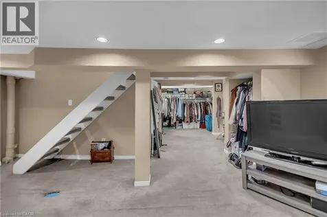 30 Sunset Avenue Hamilton ON L8R 1V6